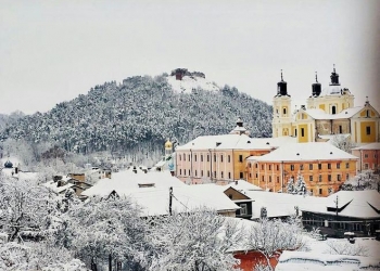 Волинські замки. Кременецькі відьми. Вишневий борщ