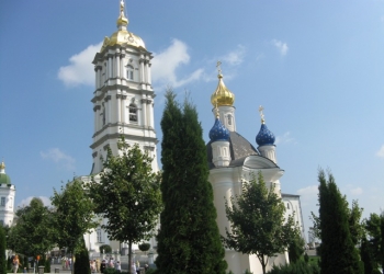 Тур замками та святинями Галичини, Волині