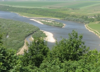 Дністер та печери Тернопілля